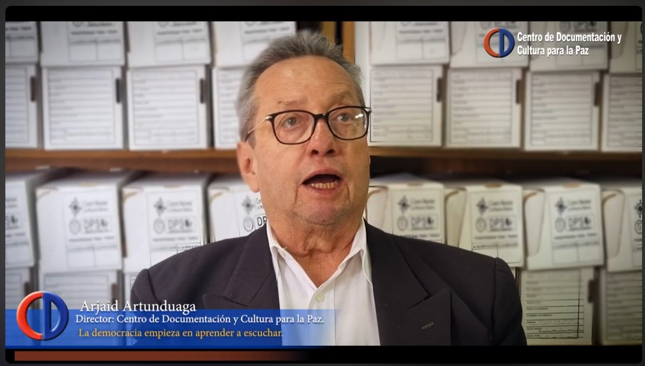 Cap. 33 La democracia empieza en aprender a escuchar